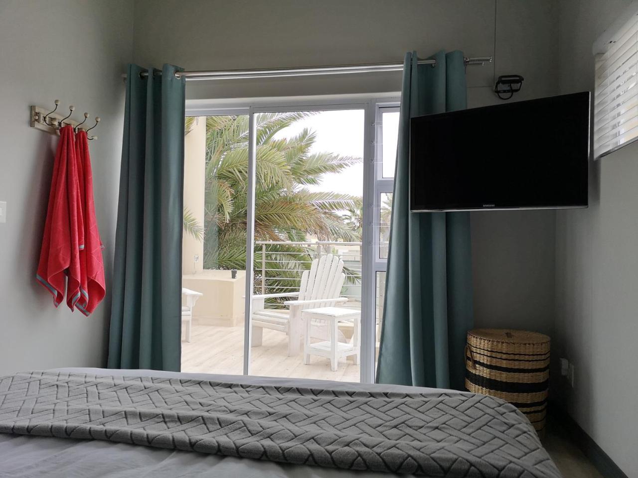 The Waterfront Cottage F12 Swakopmund Exterior photo
